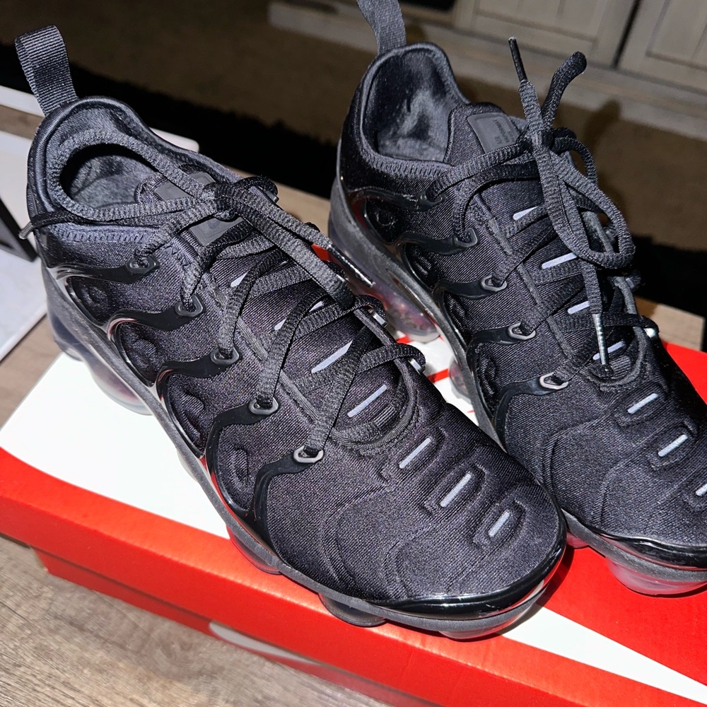 Women’s Air Vapormax PLUS